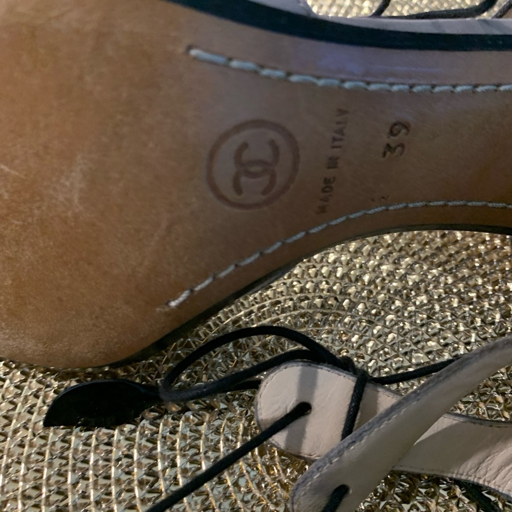 Coco Chanel lace up heels - Picture 9 of 16